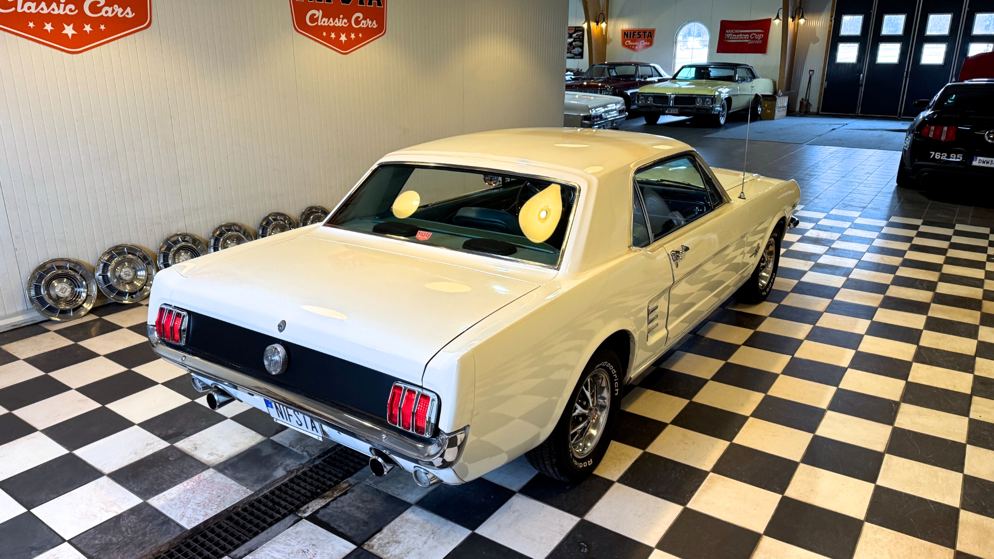 Ford Mustang Hardtop 4.7 V8 1966, bild 7/63