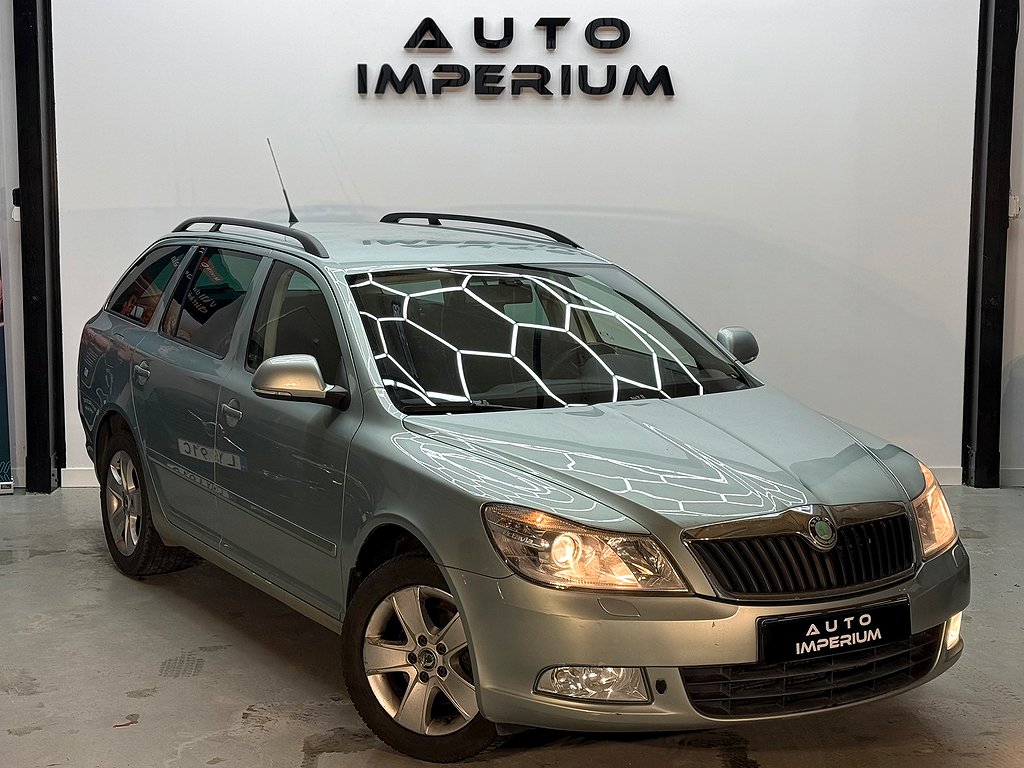 Skoda Octavia Kombi 1.8 TSI Elegance Automat Drag P-Sensorer