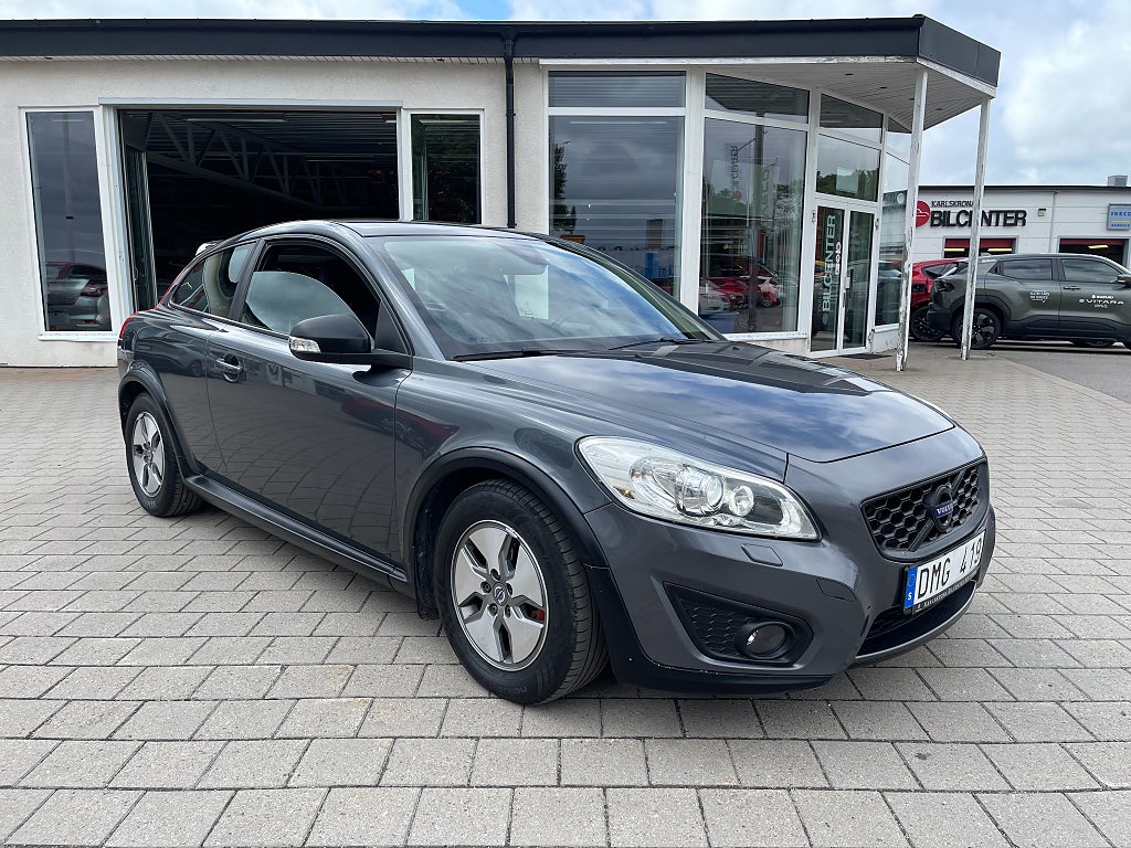 Volvo C30 1.6D DRIVe Momentum 109 hk Dragkrok