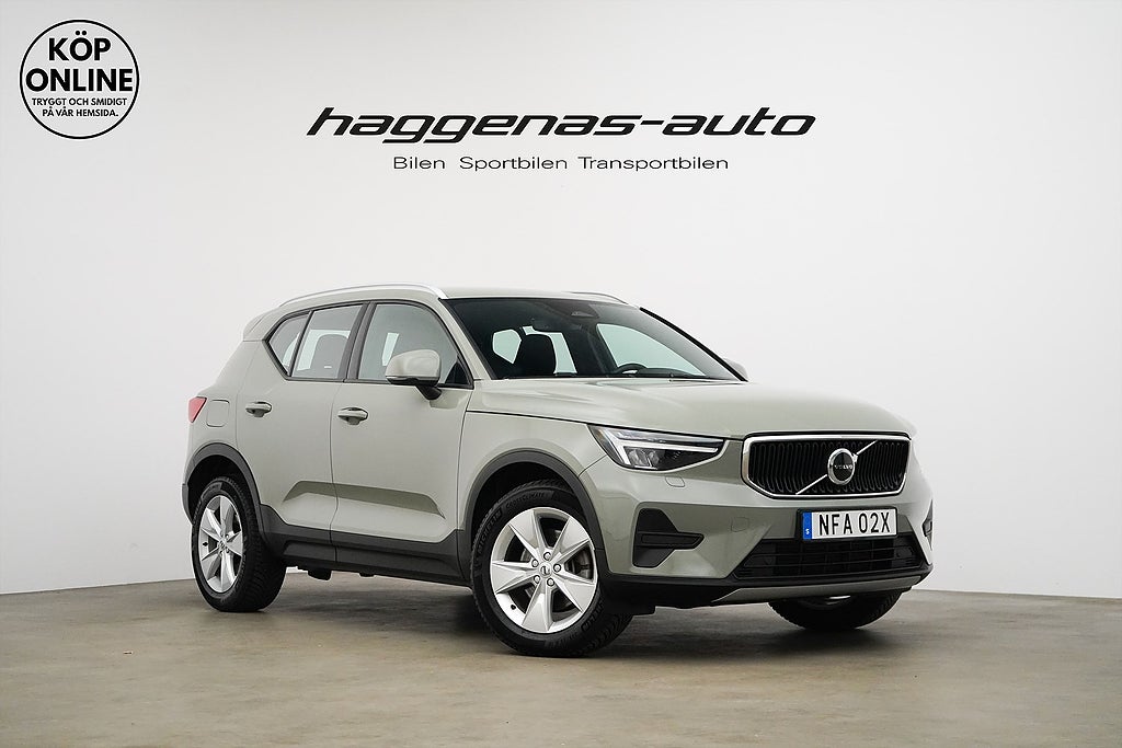 Volvo XC40 B3 / 163hk / Core / Värmare / Keyless