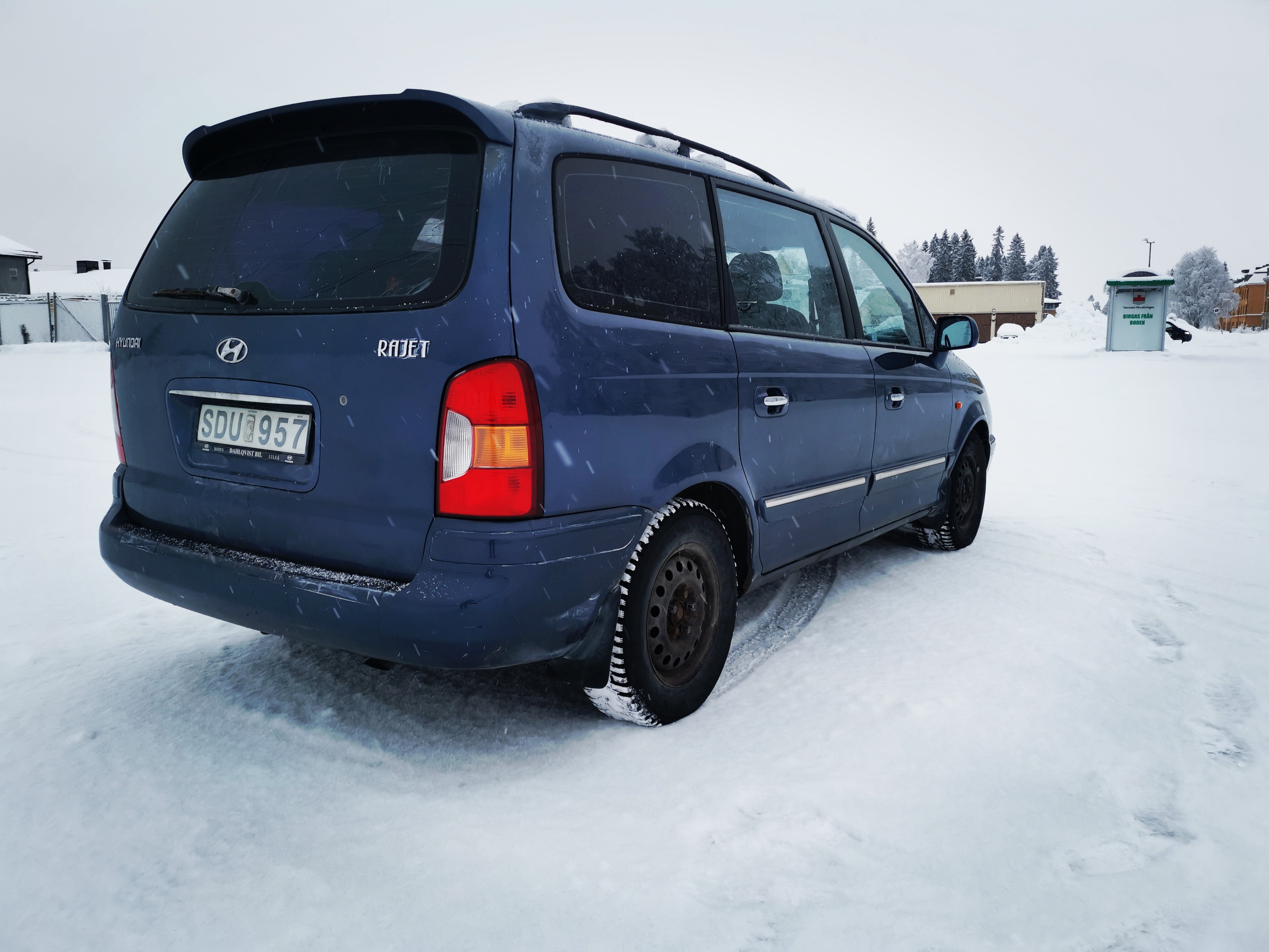 Hyundai Trajet 2.0 7-sits 136hk 2001, bild 4/35