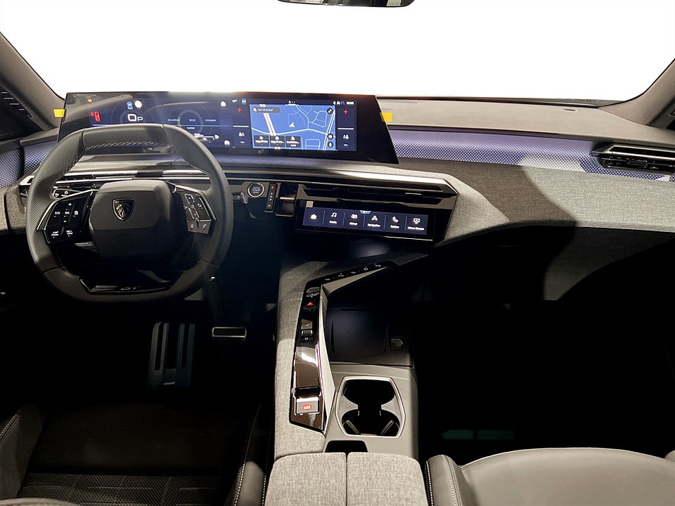 Bild på Peugeot 5008 Edition Hybrid Aut - OMGÅENDE LEVERANS!