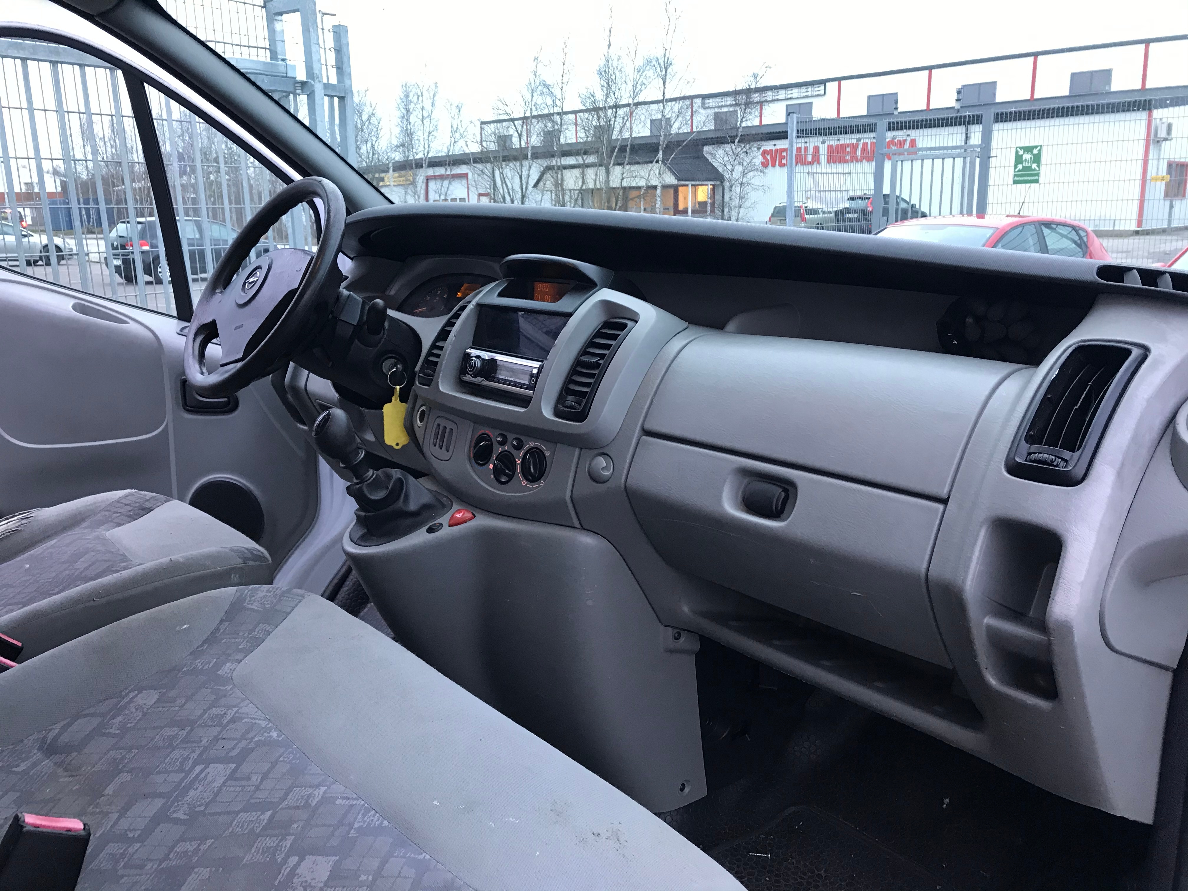 Opel Vivaro Van 1.9 dCi 101HK 2006, photo 3/35