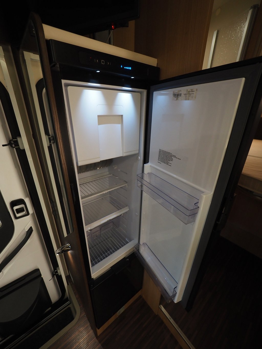 Mc Louis 281 MC 4 Queenbädd 3500kg 2022