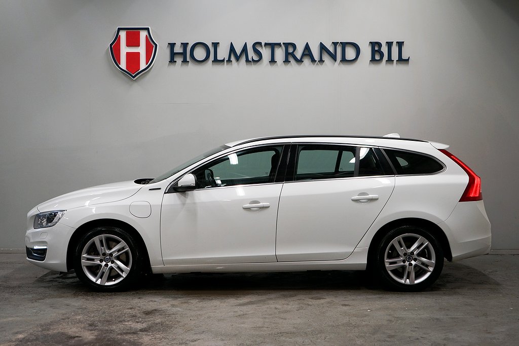 Volvo V60 D5 Plug-in Hybrid AWD Momentum Drag Värmare VOC