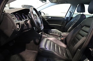 Halvkombi Volkswagen Golf 13 av 28