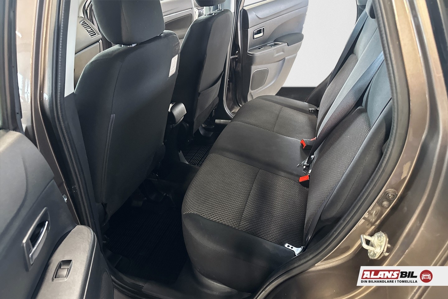 Mitsubishi ASX 2.2 Di-D 4WD Euro 6 2017, bild 6/33
