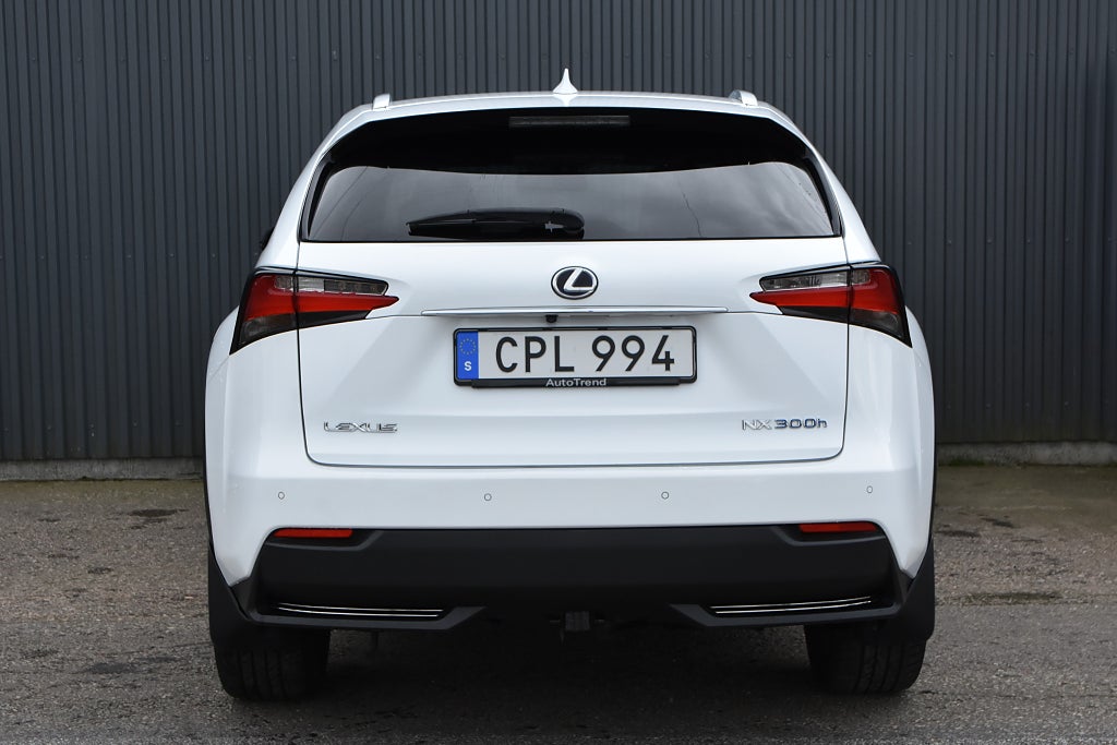 Lexus NX300h 2017 - miniatyr 8