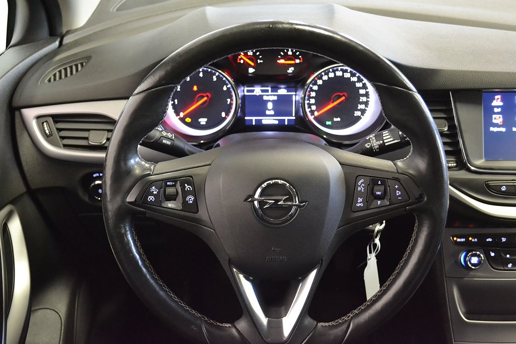 Opel Astra Sports Tourer 1.4 EDIT 125hk Enjoy Dragkrok P-Sensorer 2017