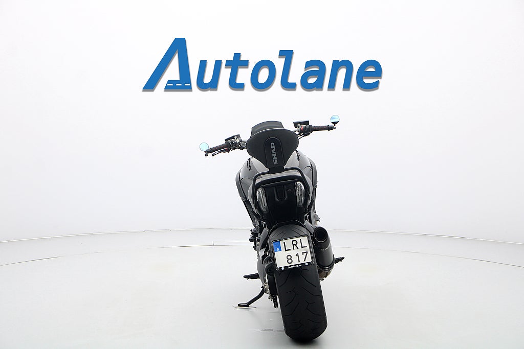 Ducati Diavel Carbon* SC-project *Sommarkampanj 4,99%