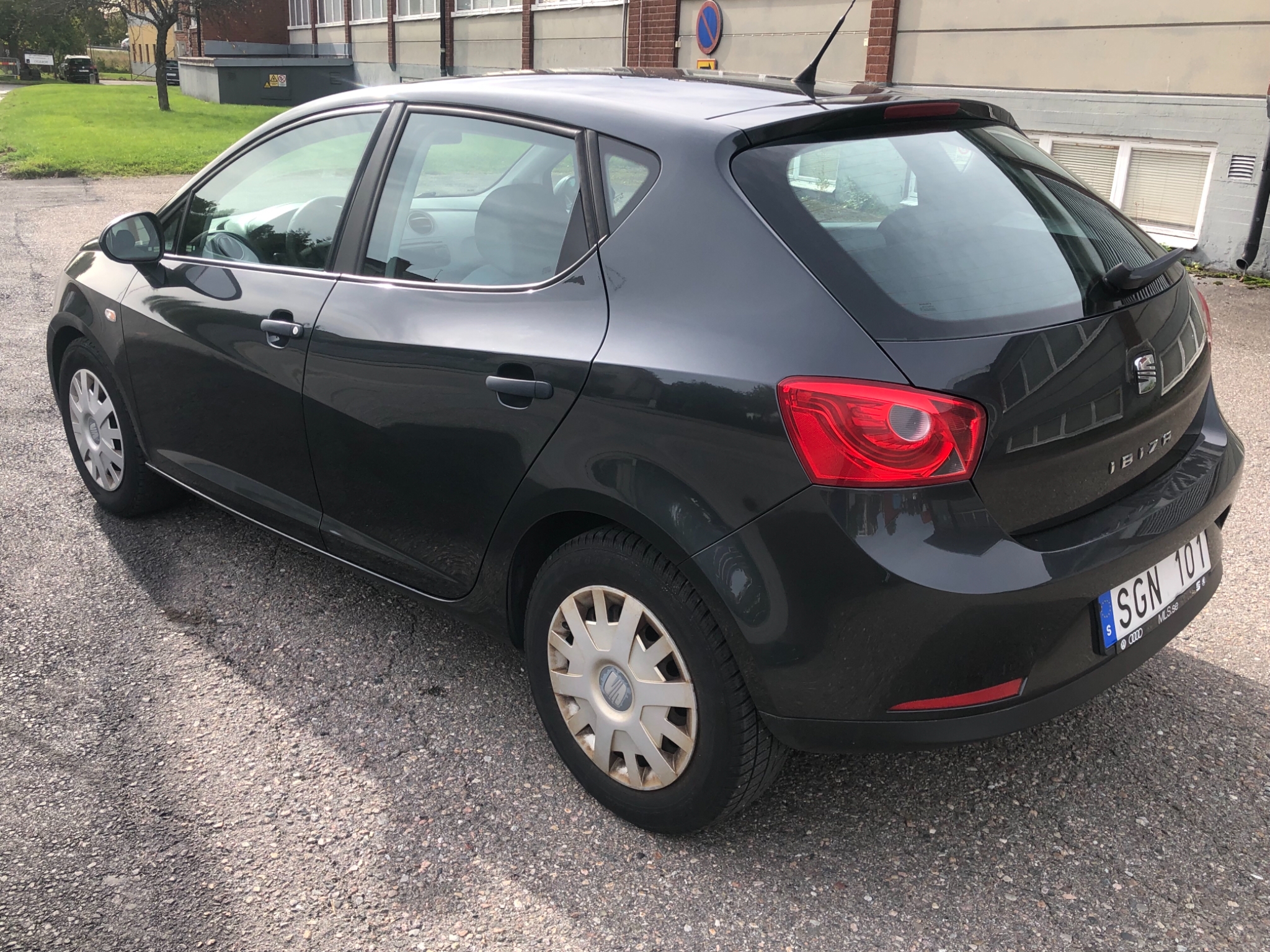 Seat Ibiza 2010, bild 5/38