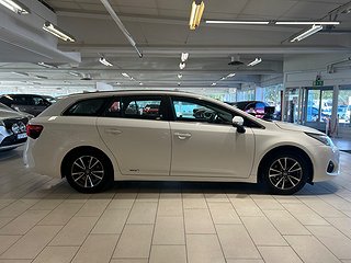 Toyota Avensis Kombi 1.8 147hk Active Drag/Kamera/MoK/S&V