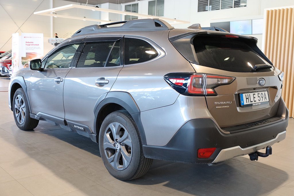 Subaru Outback 2,5i 169hk XFuel Limited AWD Skinn Navi Drag 2021