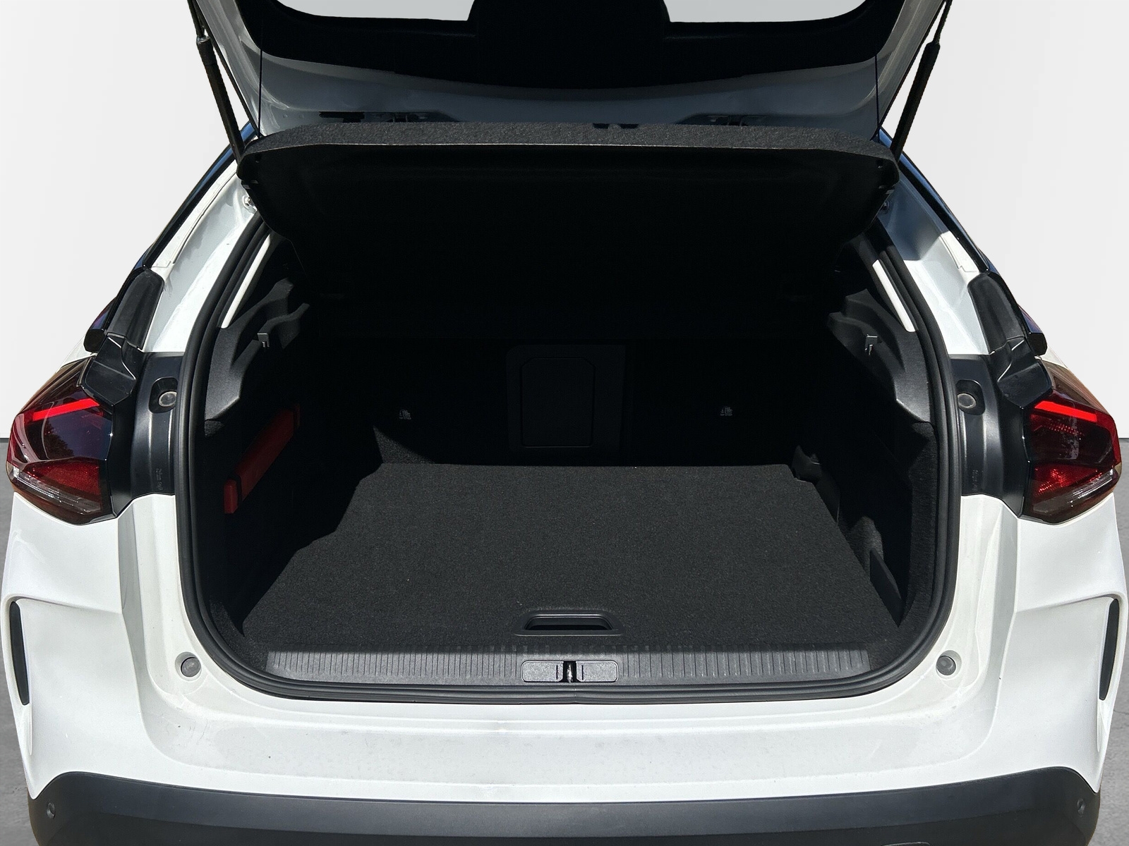 Citroen C4 2023, photo 7/46