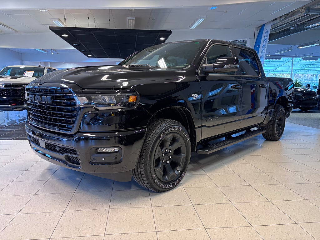 Dodge RAM 1500 Sport 5.7 Hemi V8 *EJ LUFTFJÄDRING*