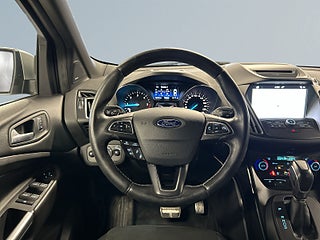 Ford Kuga 2.0 TDCi AWD Powershift ST-Line S&V-Däck/Kamera/Drag – bild 9