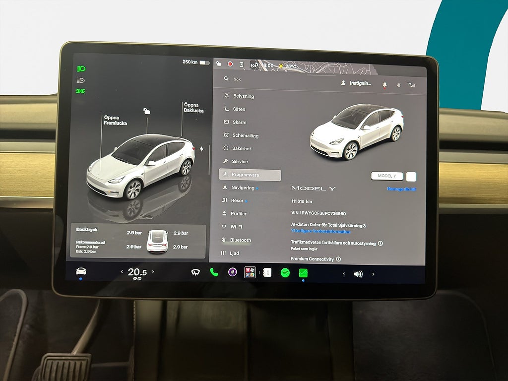 Tesla Model Y Stnd Range, Autopilot, Dragkrok, Pano, Läder, MOMS