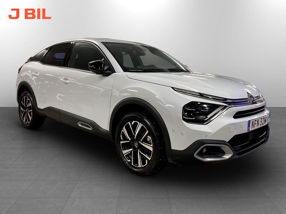 Bild på Citroën C4 Shine 1.2 PT B-KAMERA CARPLAY 130hk