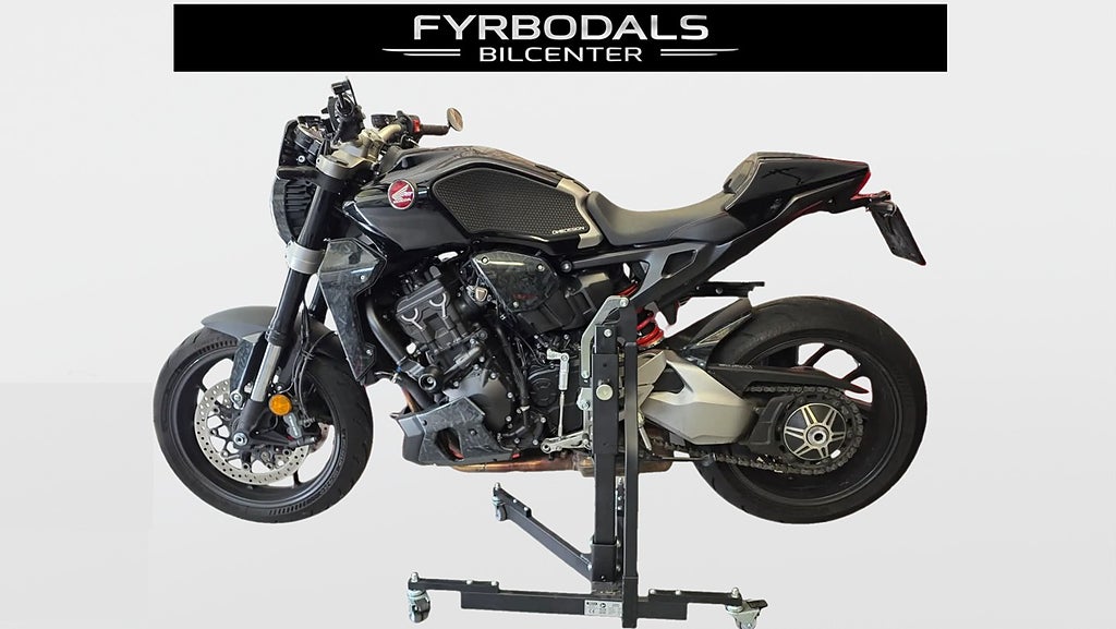 Honda Powersports CB1000R 1,0 146hk CB 1000R Kolfiber Toppskick 835kr/månaden 2019, bild 14