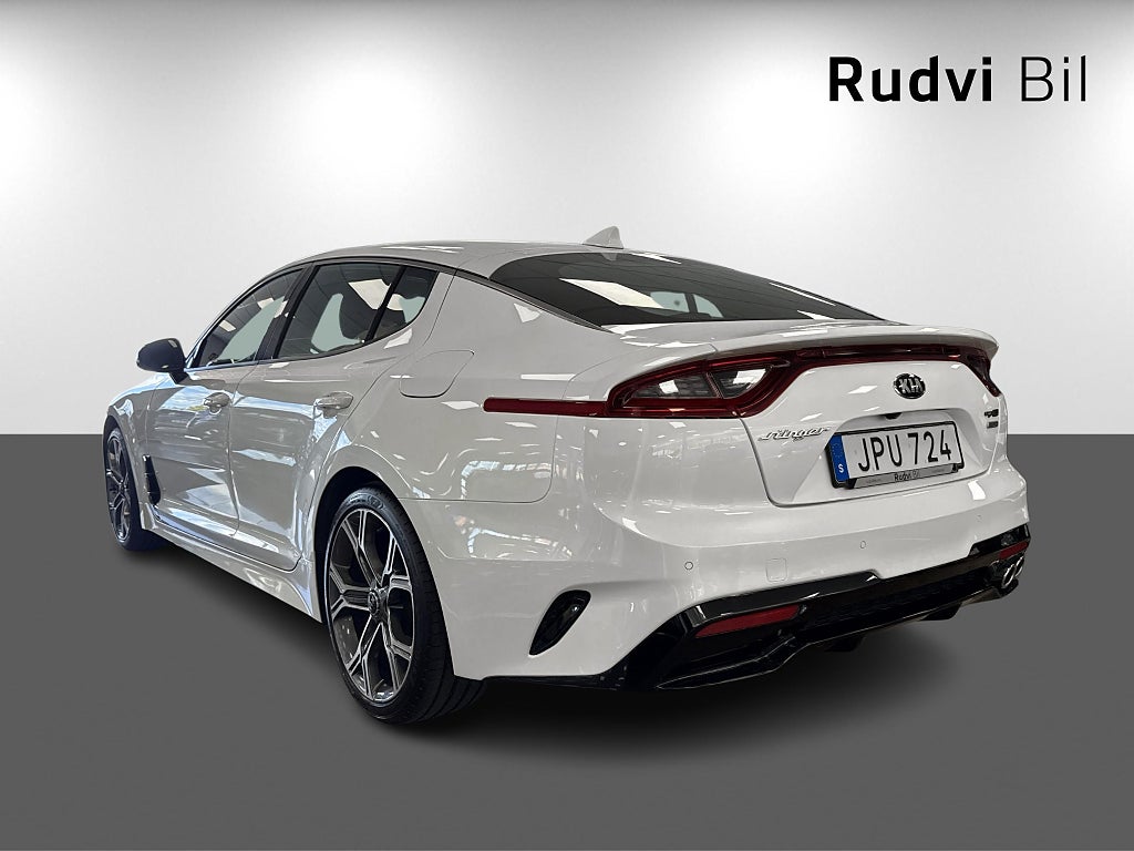 Kia Stinger 2.2 CRDi AWD GLS, GT-Line