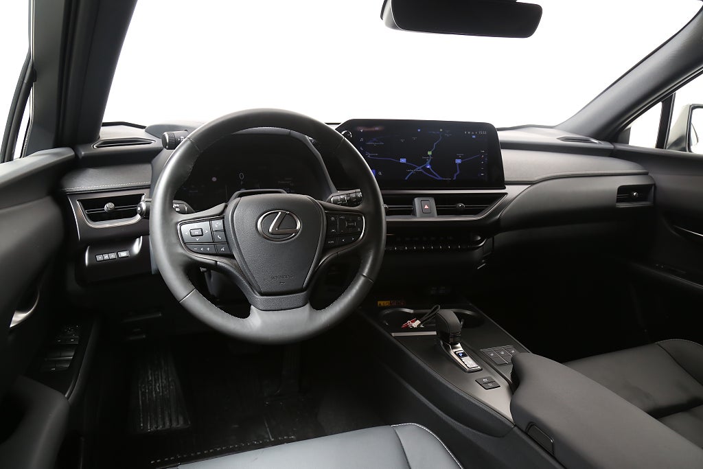 Lexus UX 300h CVT F Sport Design Dragkrok 2024