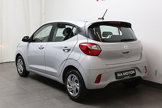 Halvkombi Hyundai i10 3 av 21