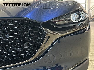 SUV Mazda CX-30 17 av 20