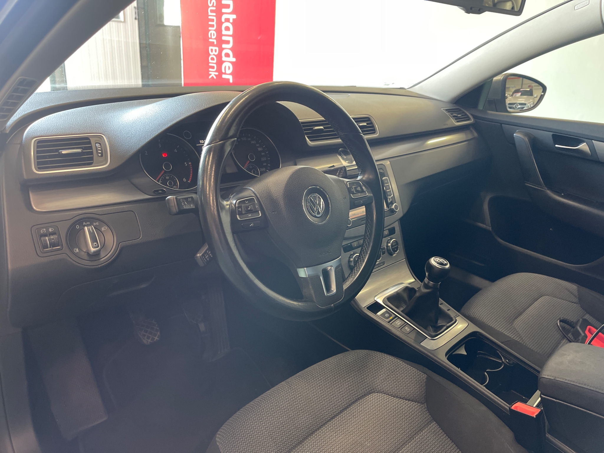 Volkswagen Passat 2012, bild 5/30
