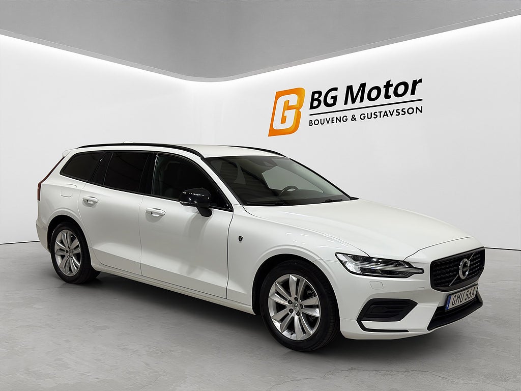 Volvo V60 D3 150HK Aut Momentum Värmare/PDC/Navi/CarPlay/ACC
