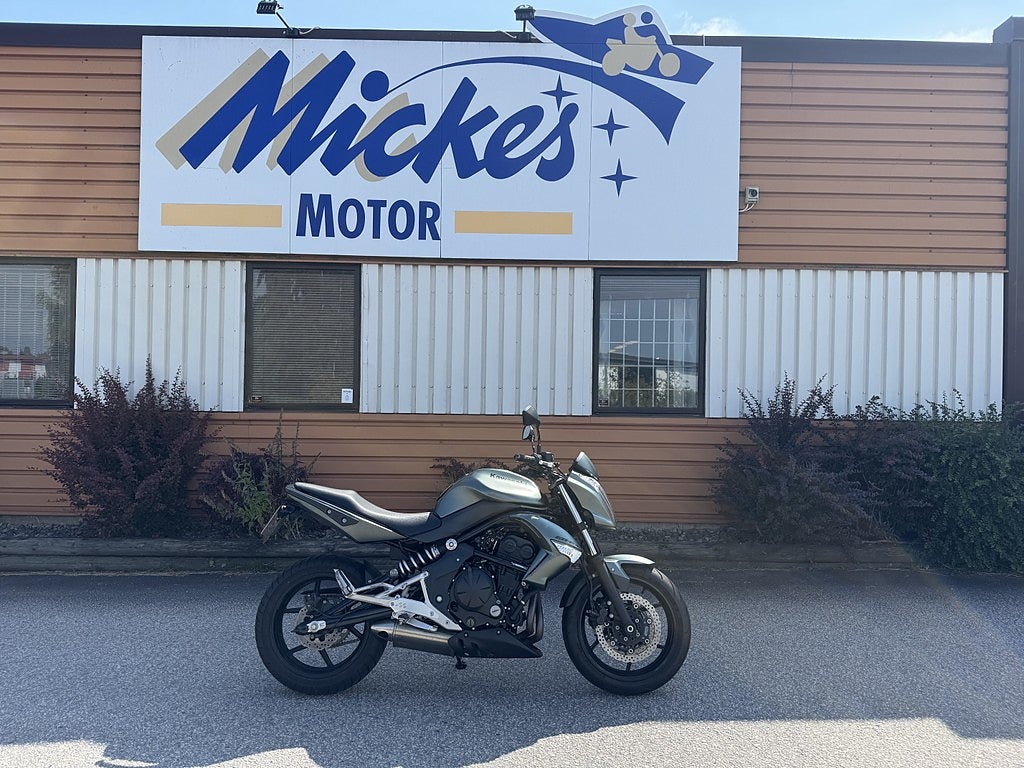 Kawasaki ER-6N ABS 