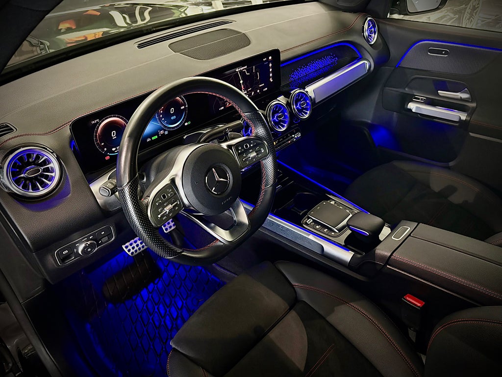 Mercedes-Benz EQB 300 4MATIC AMG Line Värmare. - bild 4