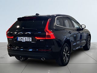 Volvo XC60 B4 AWD Aut Momentum Drag Kamera Värmare Rattvärme S&V – bild 6