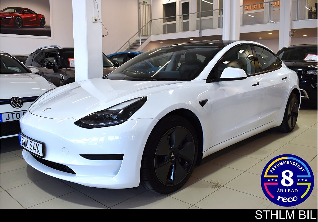 Tesla Model 3 Standard Range Panorama Autopilot Navi 4.95% Moms