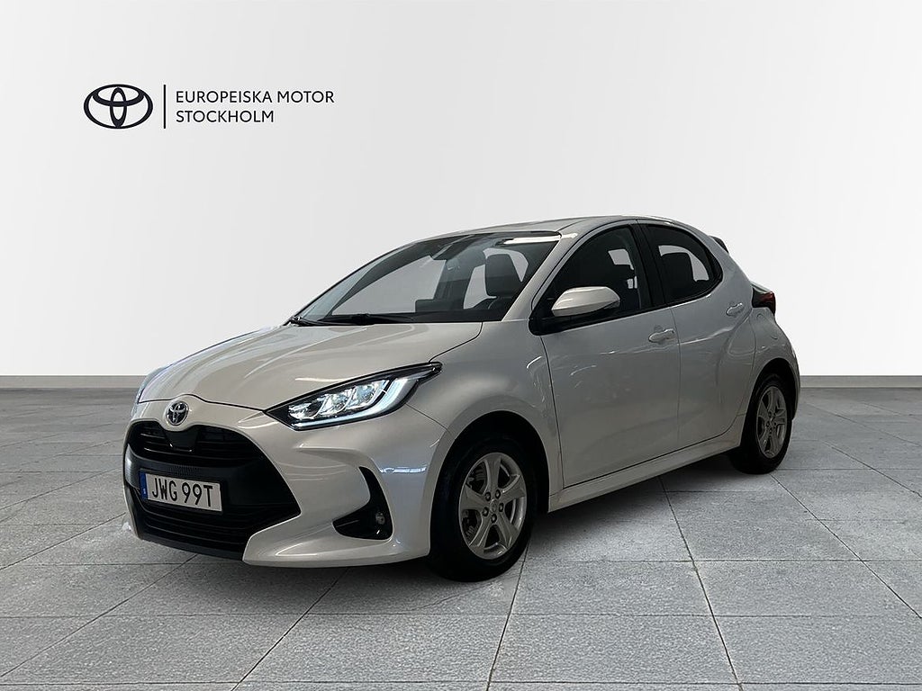 Toyota Yaris HYBRID / Active Plus / V-HJUL