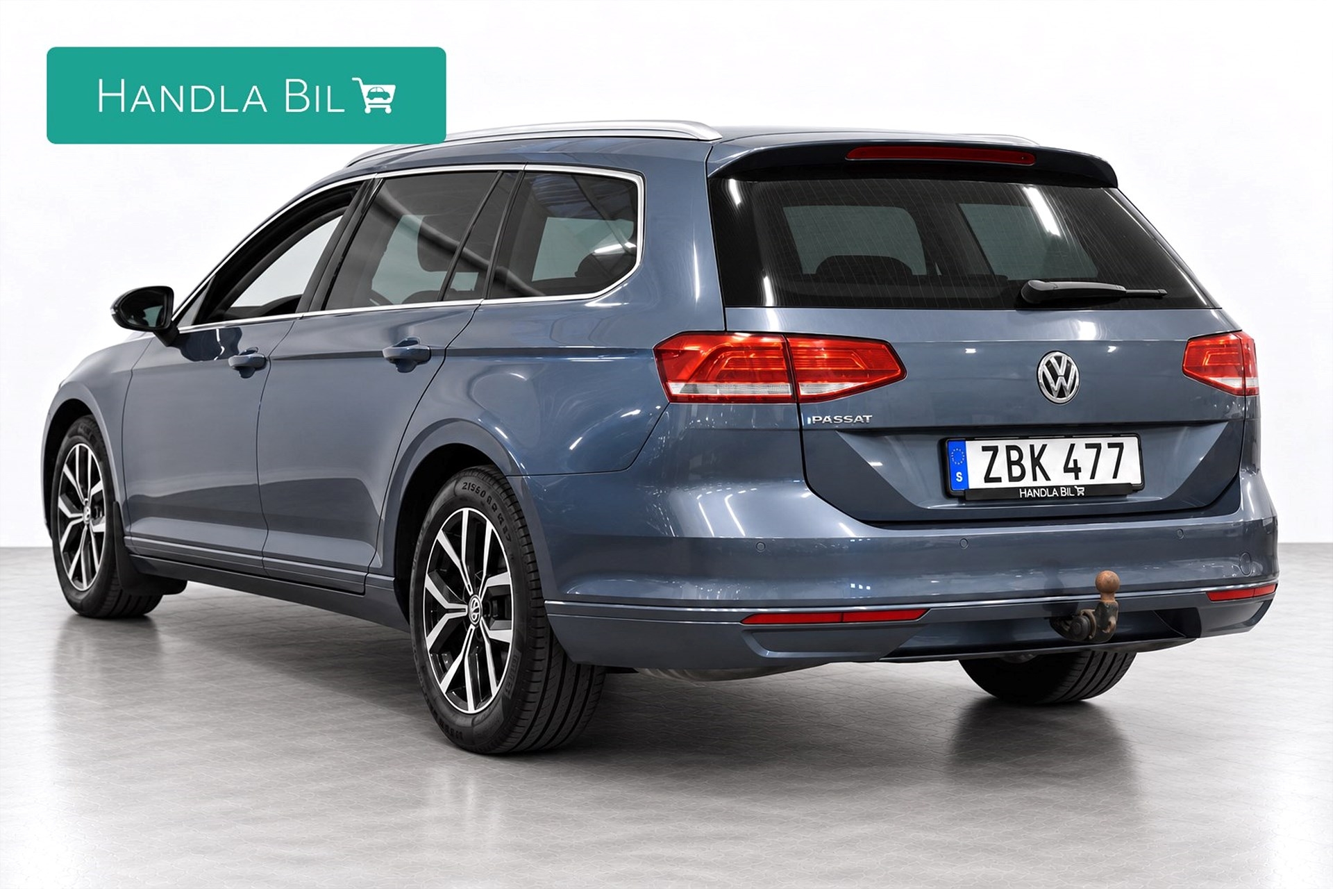 Volkswagen Passat 2018, bild 7/10
