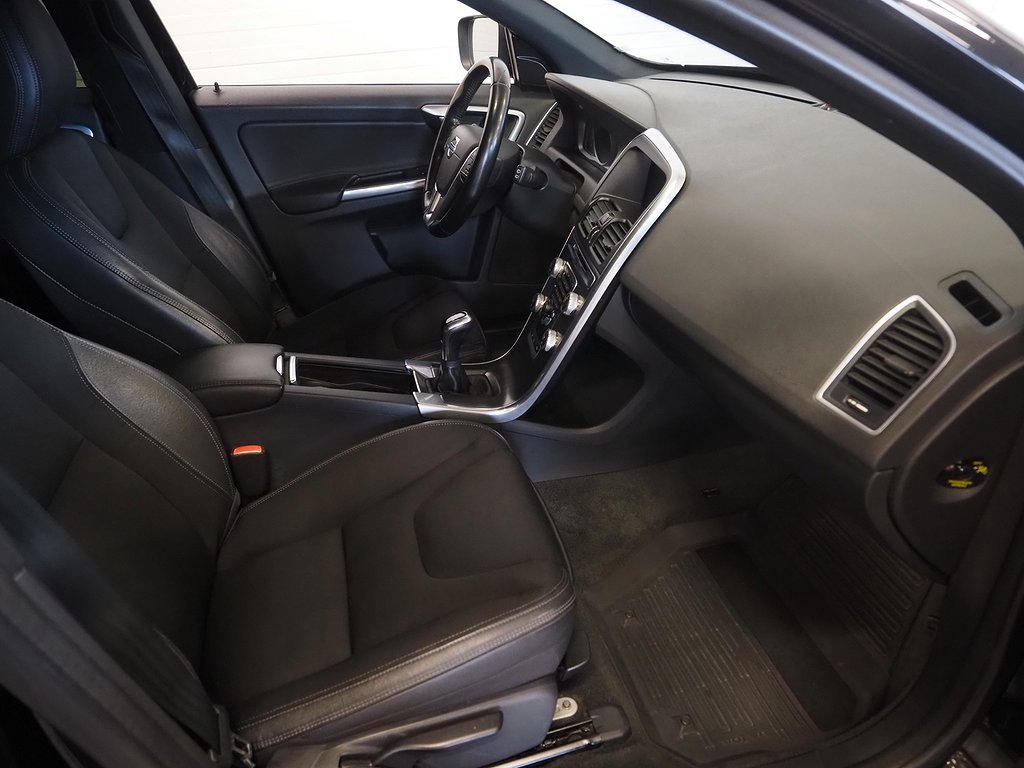 Volvo XC60 D3 150hk Momentum | D-värm | 2016