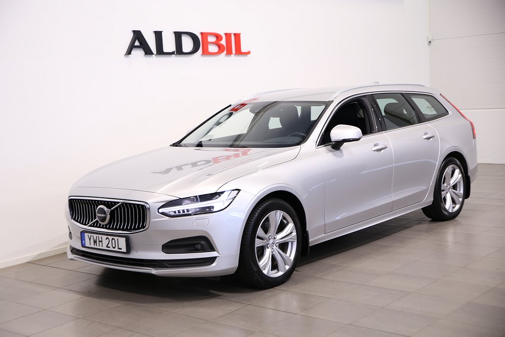 Volvo V90 B4 197hk AWD Momentum Aut / Teknik / Drag / Backkamera / HK