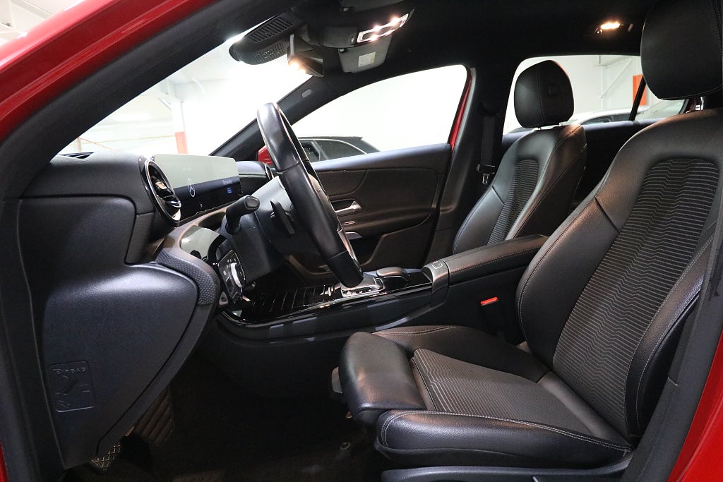 Mercedes-Benz A 2019 - miniatyr 14