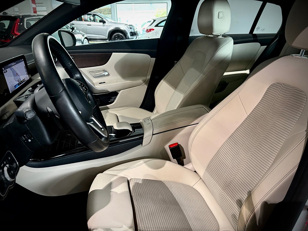 Mercedes-Benz CLA 200 Shooting Brake 7G-DCT Krok - bild 6