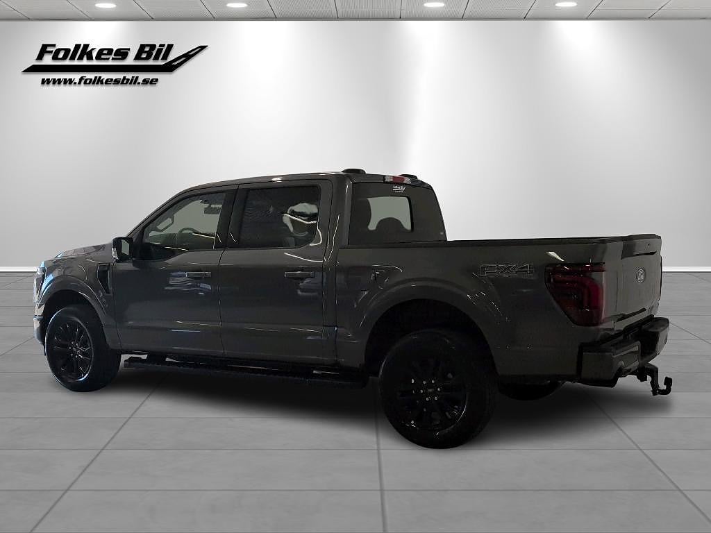 Ford F-150 LARIAT Black Edition Supercrew 5.0 V8