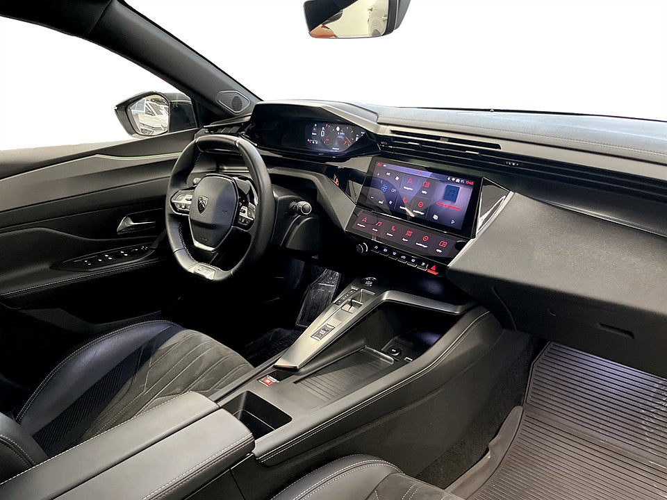 Bild på Peugeot 308 GT 1.2 PT 130hk Aut B-KAMERA CARPLAY