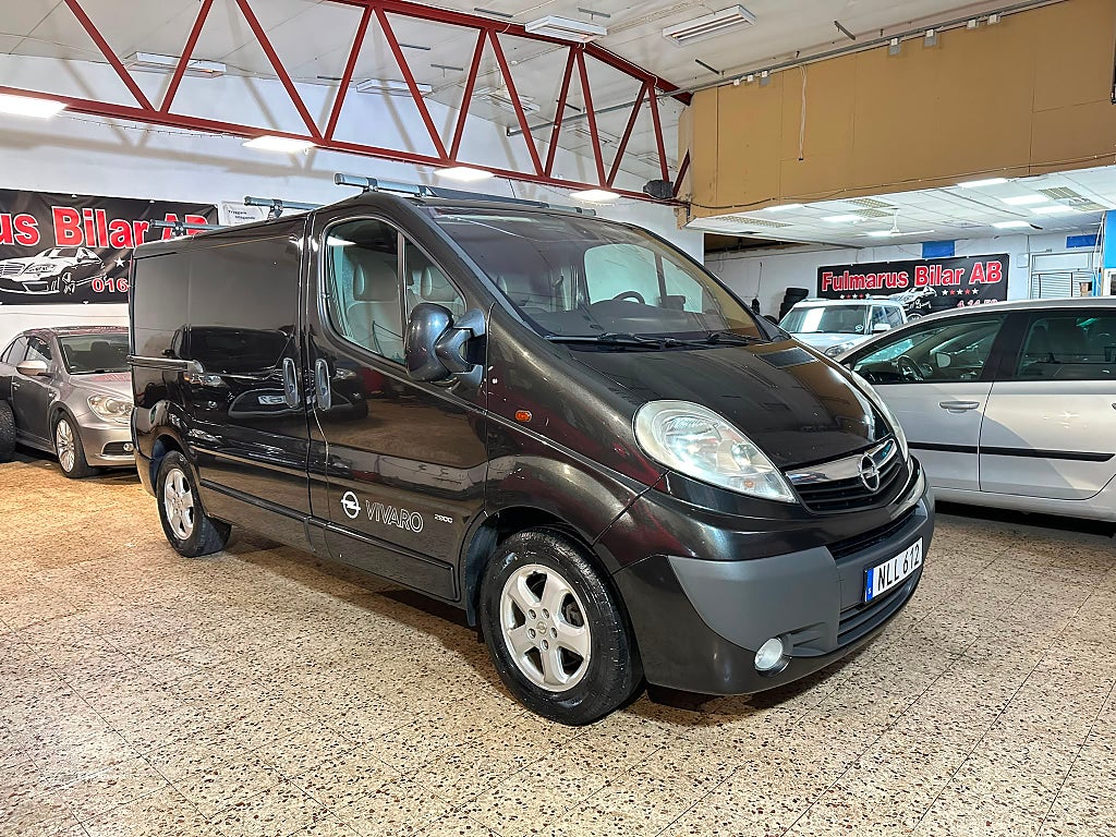 Opel Vivaro Skåpbil 2.9t 2.0 CDTI Quickshift Automat Ny Besiktigad 