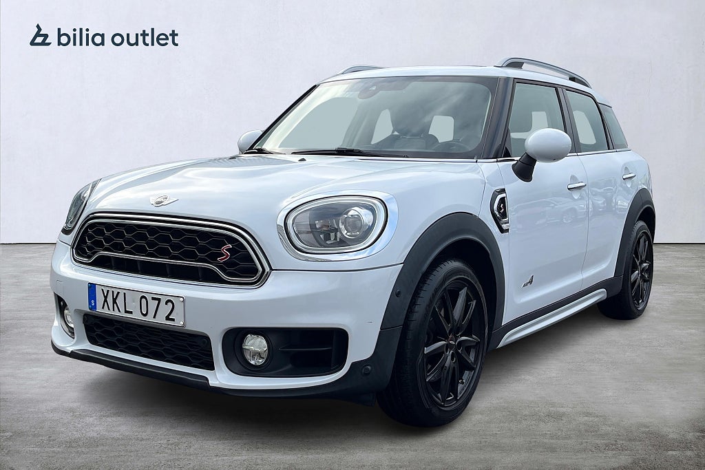MINI Countryman S S ALL4 192hk / Dragkrok Kamera Pano HuD CarPlay H/K 