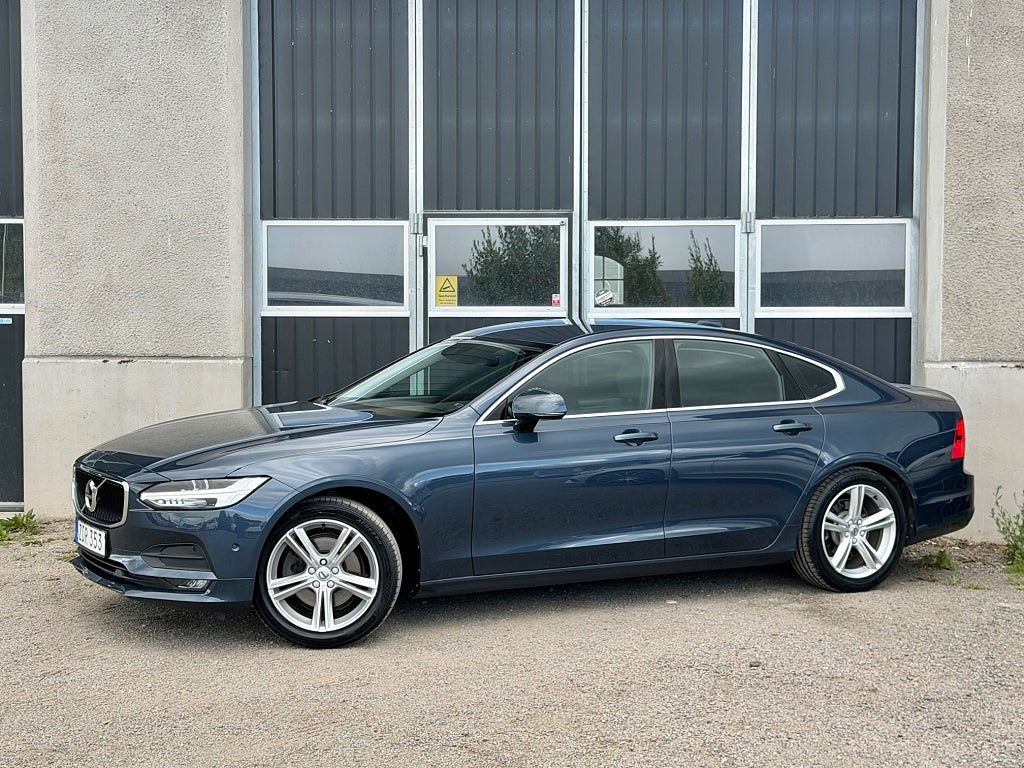 Volvo S90 D3 Momentum Navigation VOC Värmare Sensorer Drag   