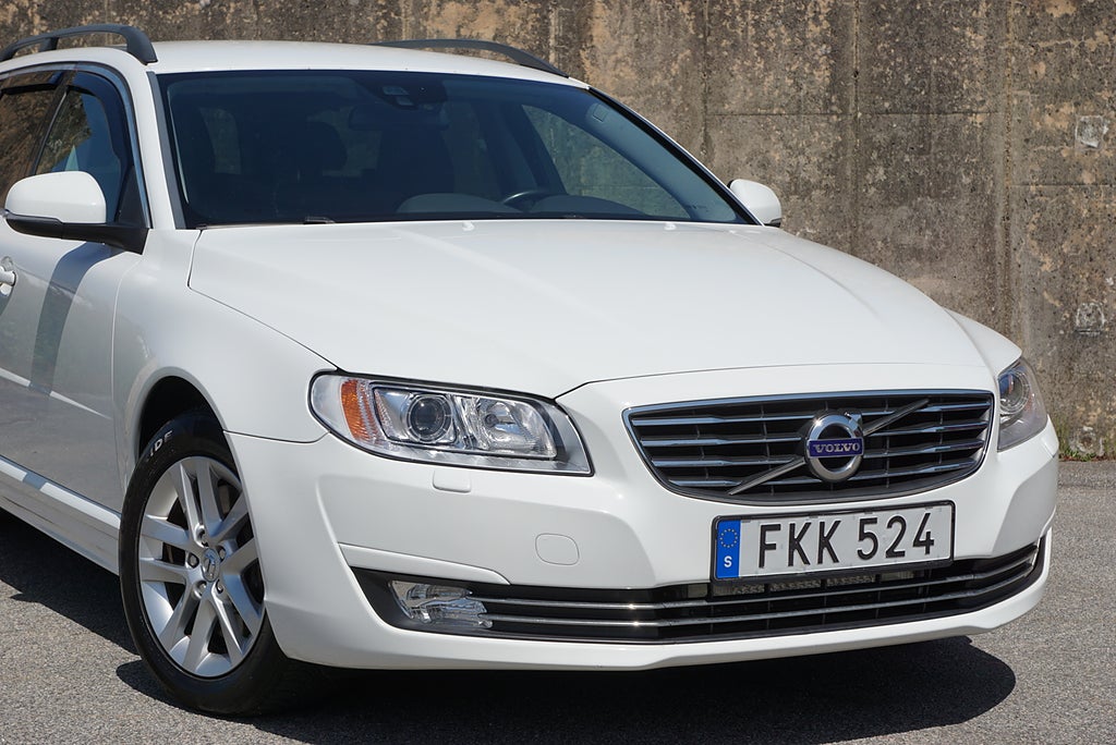 Volvo V70 D4 AWD Momentum 181hk|Drag|Värmare|Rattvärme|2-Brukare|