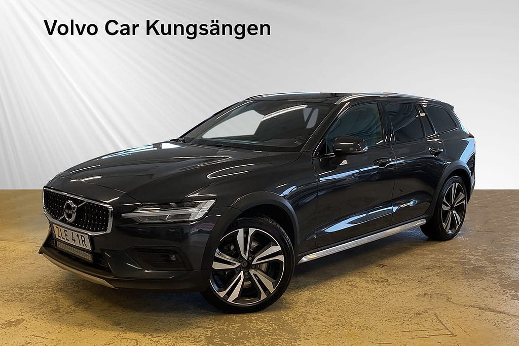 Volvo V60 Cross Country D4 AWD Advanced SE II LÄDER DRAG