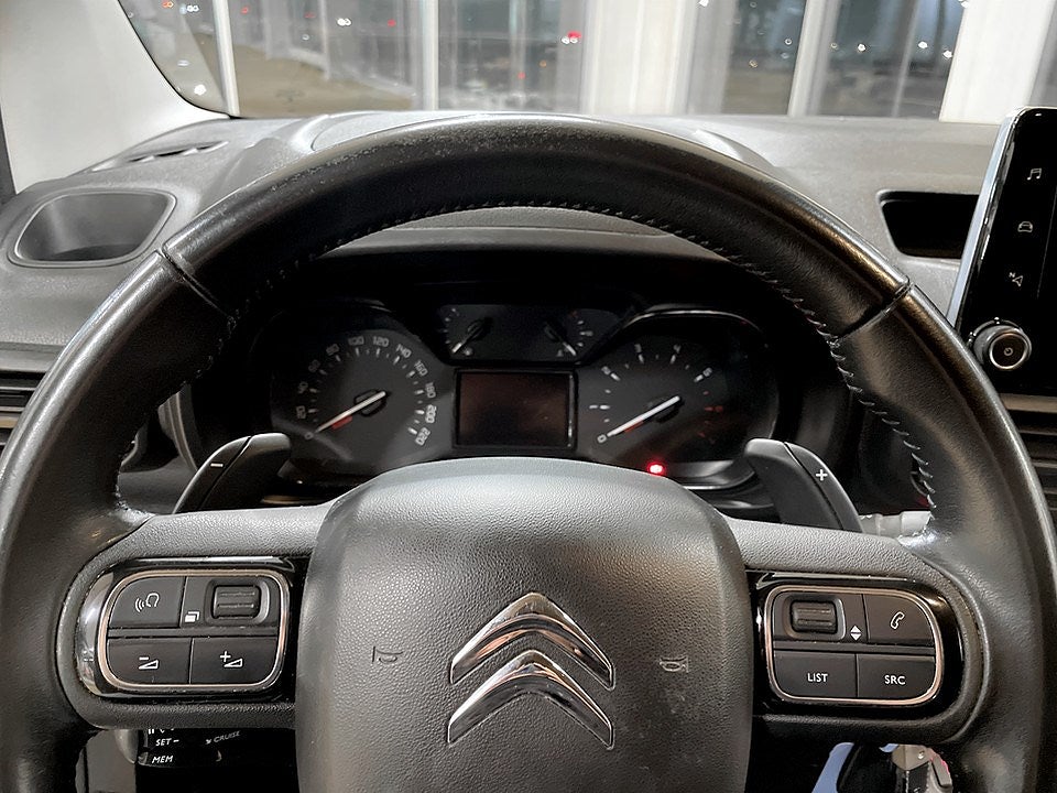Bild på Citroën Berlingo Business 1.5 BHDi 130hk Aut L2 - WEBASTO,DRAG,NYSERVAD