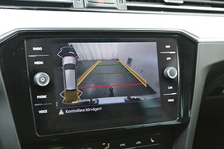 Kombi Volkswagen Passat 26 av 29