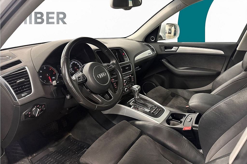Audi Q5 2.0 TDI Quattro, 1 BRUKARE, B/O, DRAG, PANORAMA