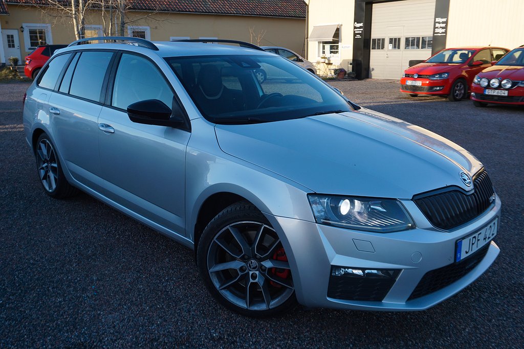 Skoda Octavia Combi RS 2.0 TDI RS Drag/Värmare/Nykamrem